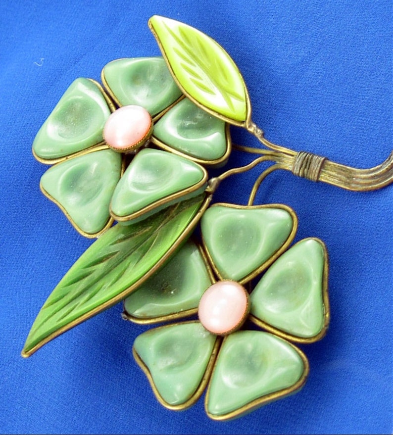 Plastic Poured Glass Style Flower Bouquet Brooch; Wire Caged Petal Corsage Faux French Gripoix