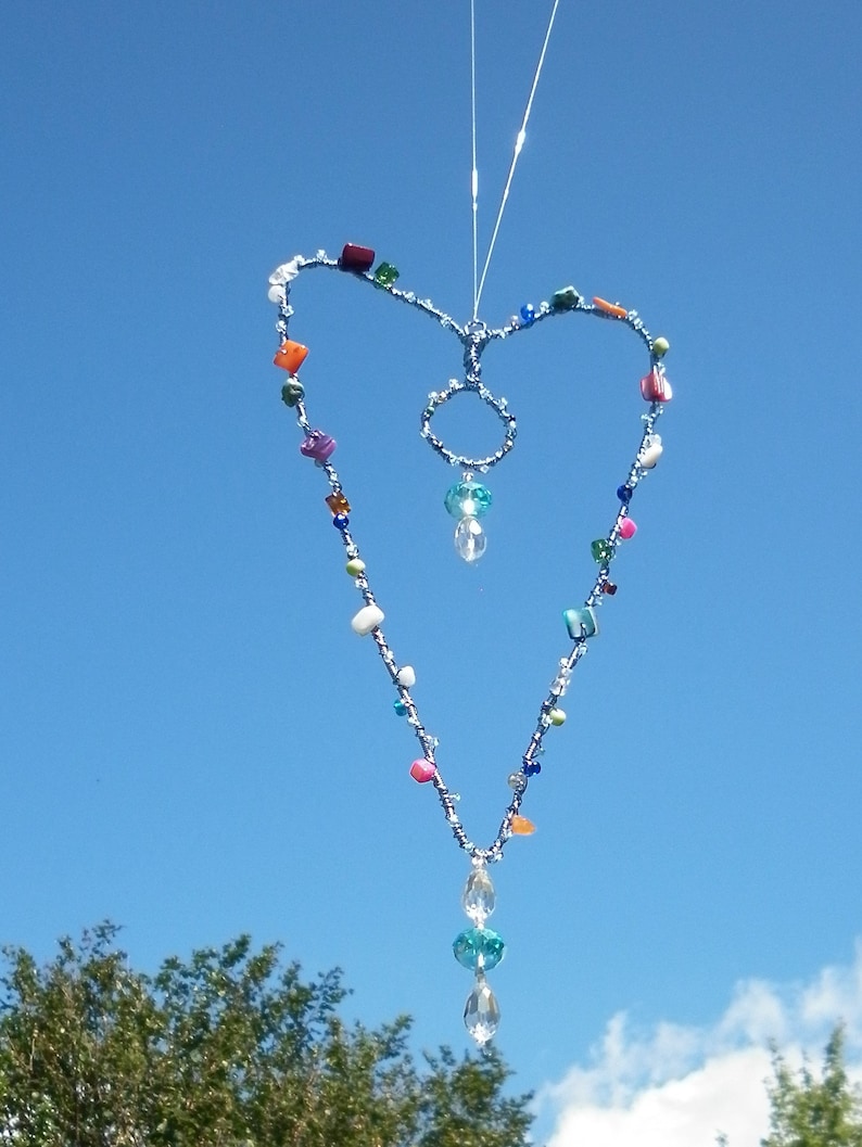 Heart shaped Suncatcher Dreamcatcher crystal beaded Window garden decoration Handmade wire-wrapped