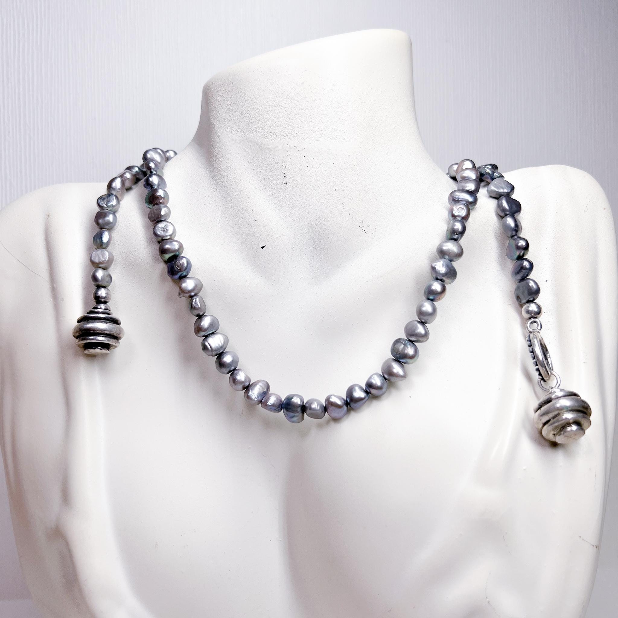 Vintage Beehive Toggle Black Pearl & Sterling Silver