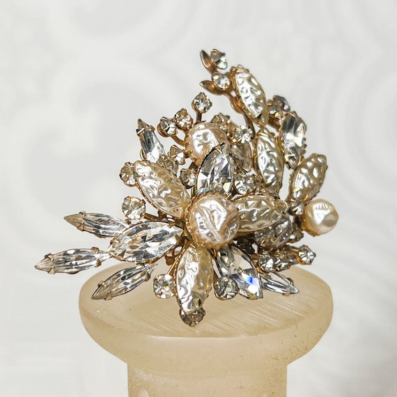 Vintage Beau Jewels Dented Pearls and Rhinestone … - image 7