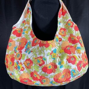 Bolso hobo hecho a mano, cartera, bolso de mano, tela vintage, reversible, tela seersucker con amapolas, pieza única, lino blanco