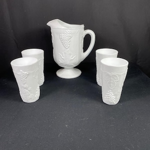 Vintage Indiana Colony melkglas, kan en 4 glazen met druiven- en bladerenpatroon