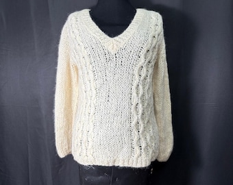 Vintage V Neck Cable Knit Cream Lightweight Sweater Filor Knits Made in Italy