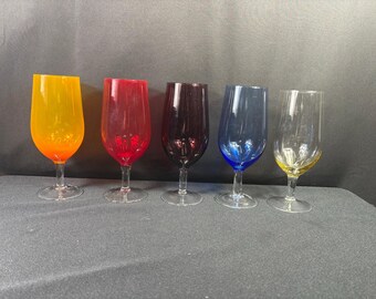Taças de vinho vintage estilo EMPOLI dos anos 60, coloridas com as cores do arco-íris, conjunto de 5 taças, 20 cm de altura.