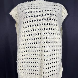 vintage poncho jaune tricoté fait main unique en son genre