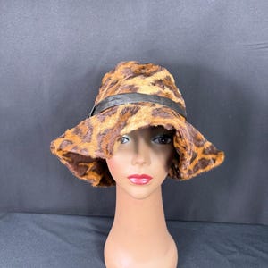 Mr John Leopard Hat - Etsy display picture 2