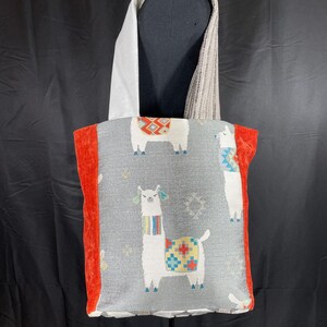 Bolso grande de mano Llama hecho a mano, correas largas, forrado, tela de terciopelo gris y naranja, patrón retro