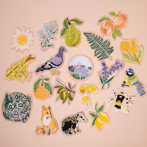 2 natuurgeborduurde patches | Patchdeal | Op de natuur geïnspireerde geborduurde patches | Opstrijken | Cottagecore-patch | Kleine paisley-ontwerpen