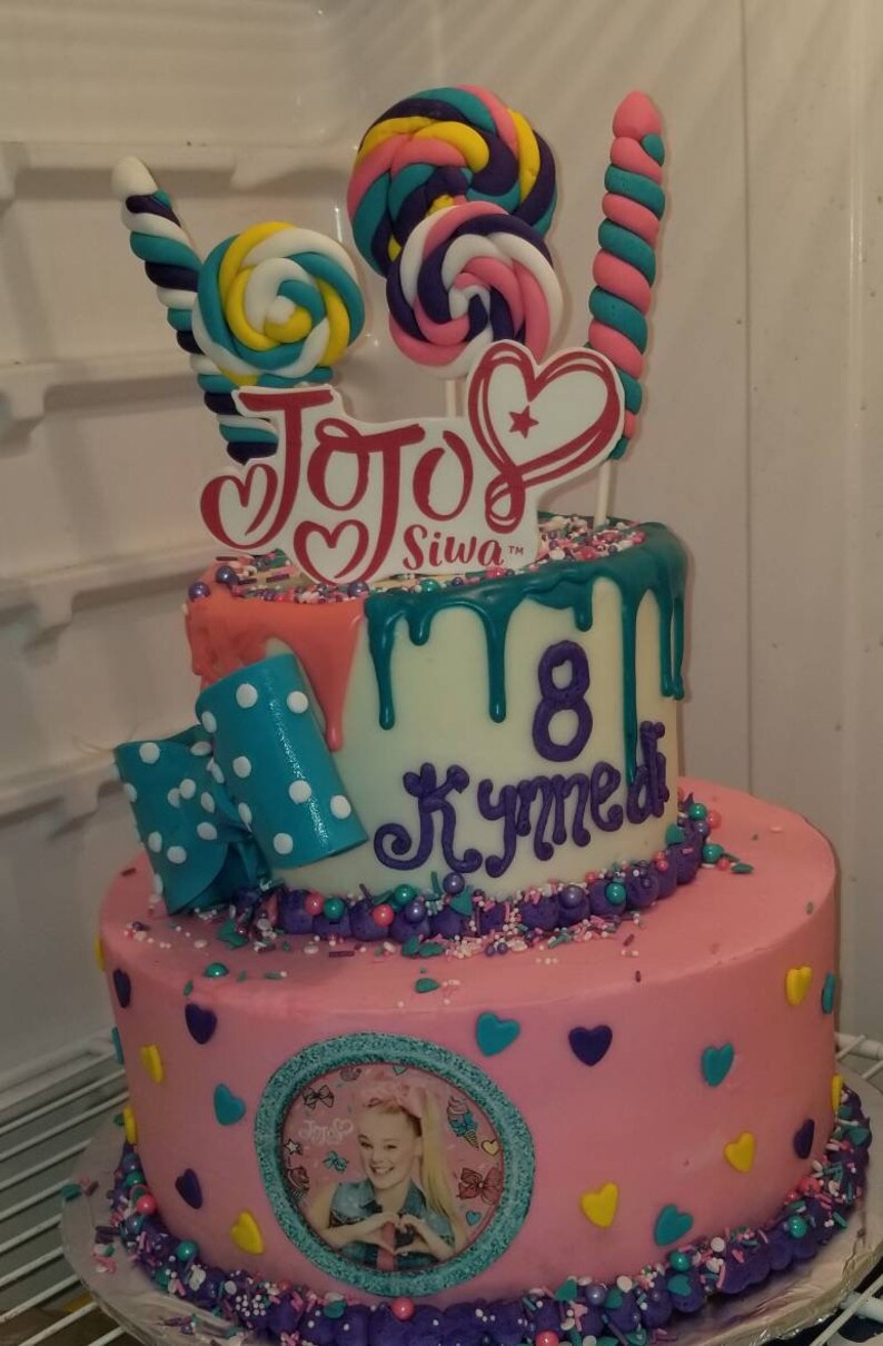 Jojo Siwa Cake This Was A Confetti Cake Custom Cakes By