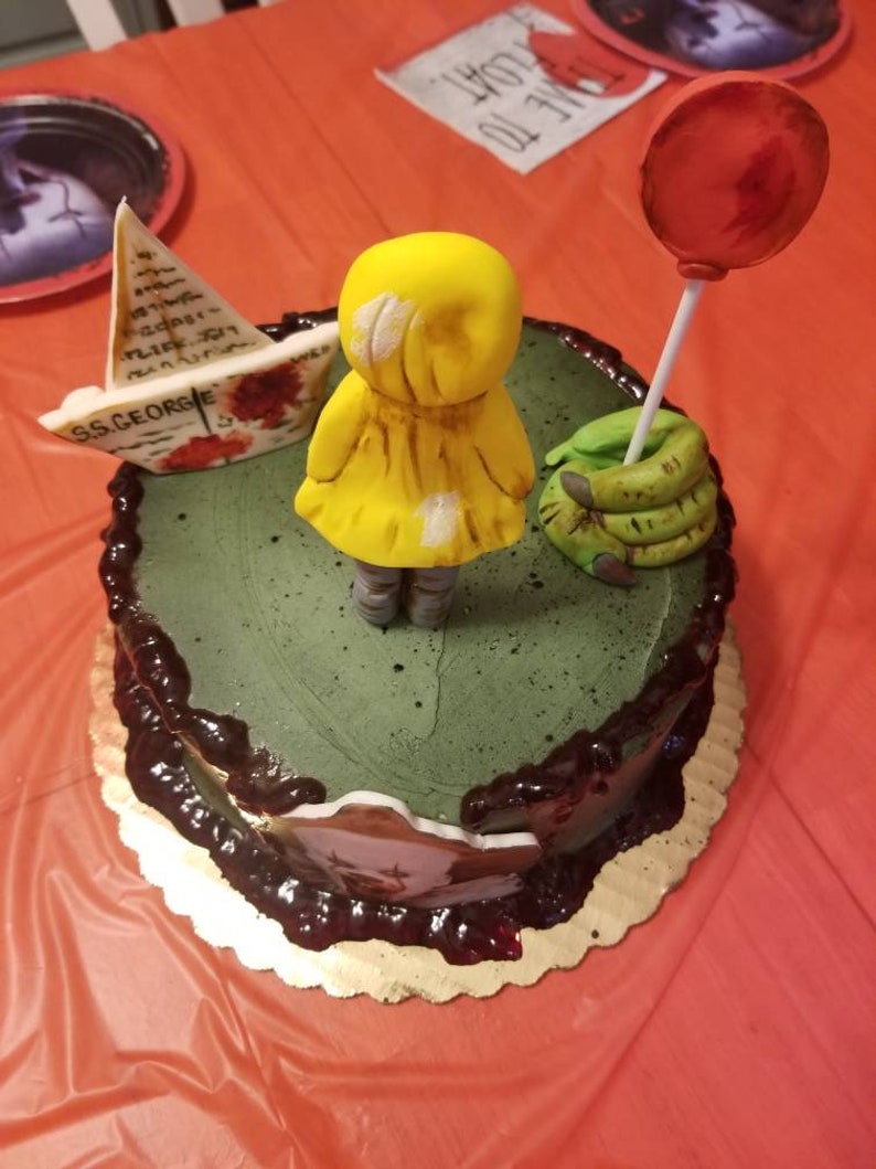 Handmade IT movie Pennywise Inspired Fondant Cake Topper ...