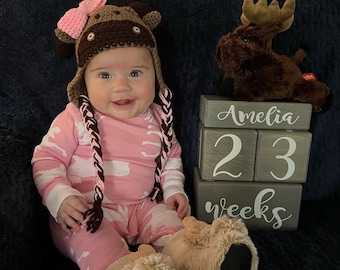 Baby Girl Moose Hat // Baby Photo Prop // Baby Shower Gift // Crochet Moose Hat // Handmade Baby Gift