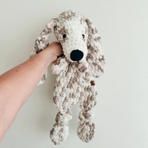 Puppy Snuggler // Crochet Puppy lovey // Knotted Dog lovey // Crochet Dog Snuggler // Baby shower gift  // Gift for him // Gift for her
