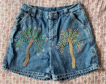 embroidered tree shorts (size 6)