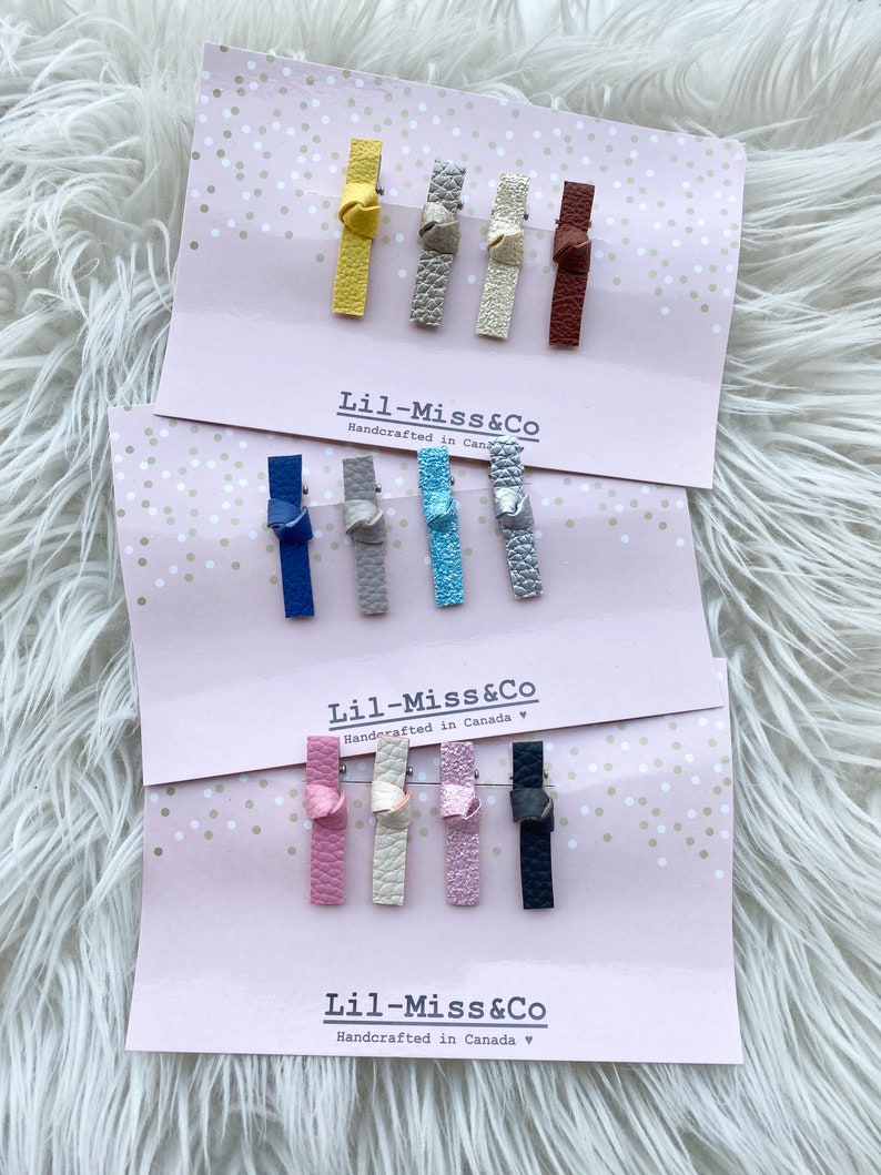 Set of 4 Baby Hair clips toddler hair clips piggy tail clips Bow clips Hair clips Girls Hair Clips baby mbaby clips leather clips