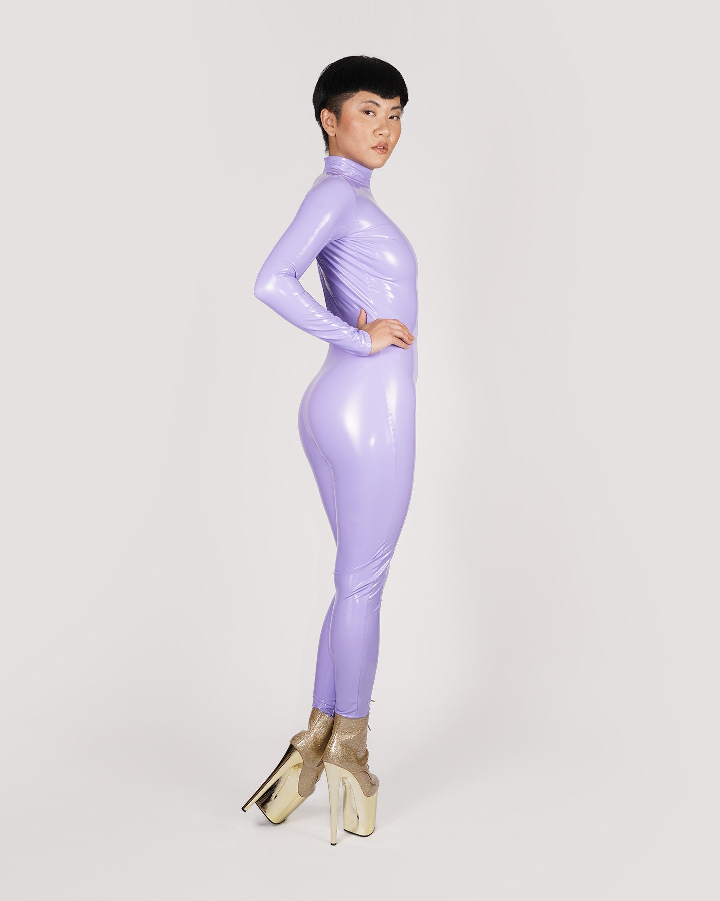 ライラックパープルラベンダーストレッチビニールキャットスーツPVC PU