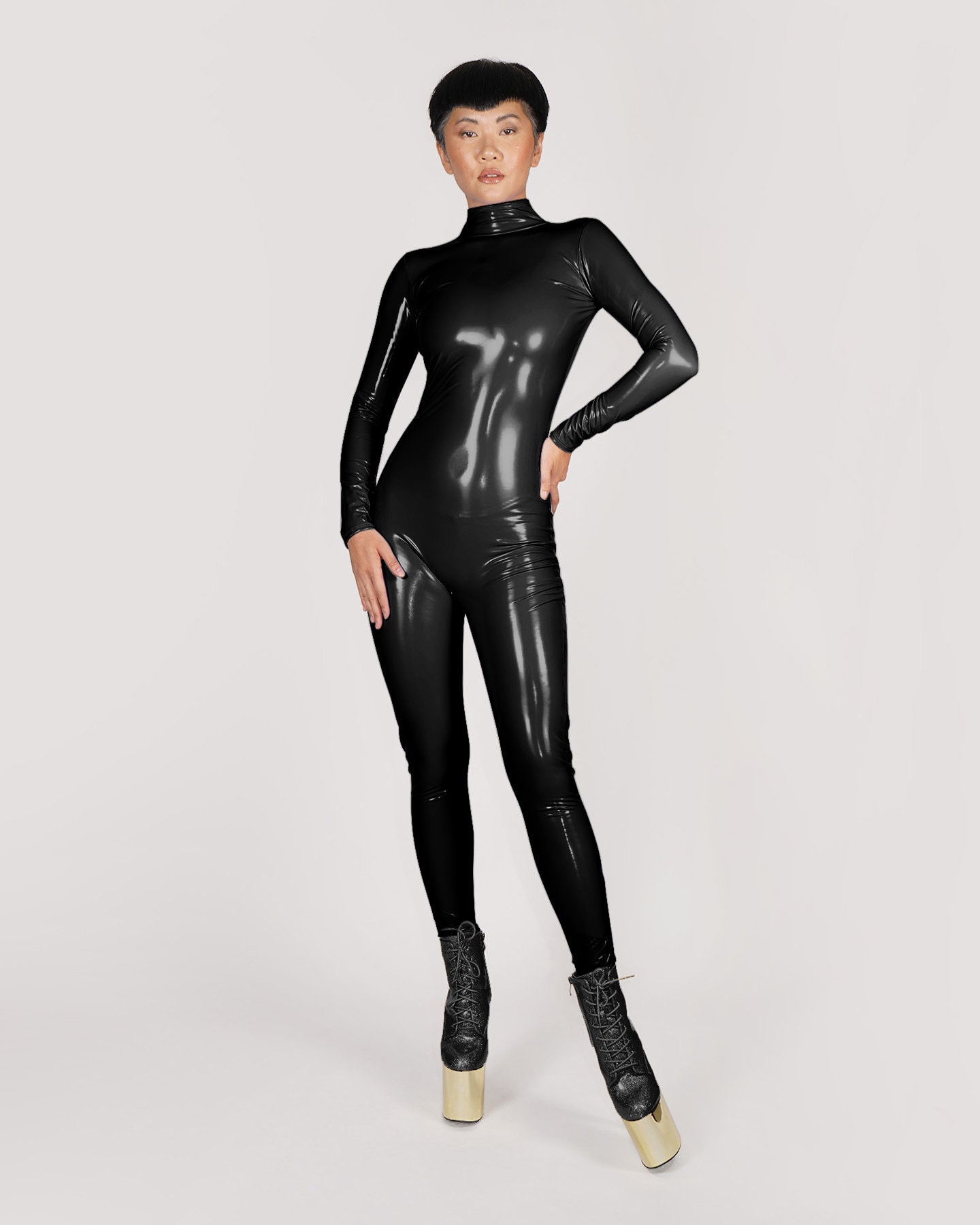 ブラック ストレッチ ビニール キャットスーツ PVC PU フェイクレザー ブラック ストレッチ ビニール キャットスーツ PVC PU フェイクレザー