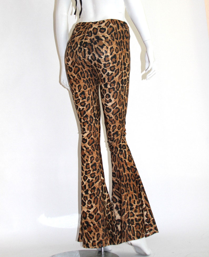 leopard print flare leggings