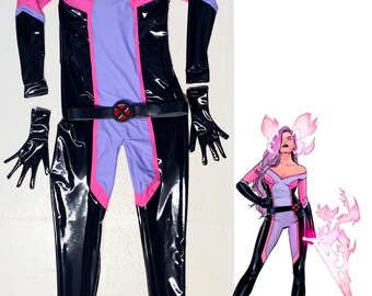 コミコンのスーパーヒーローキャラクターのコスプレ衣装を写真から