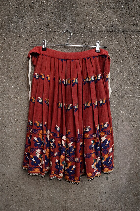 Hungarian peasant skirt sales