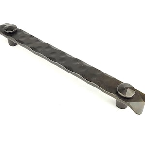 Poignée de tiroir de cuisine rustique forgée à la main, commode de porte de placard de ferme en fer forgé 160 mm/ 7,87 po., métal martelé de garde-robe
