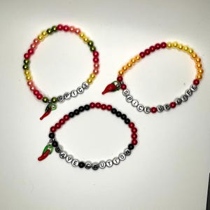 Hot pepper funny pun stretch beaded bracelets nuero spicy