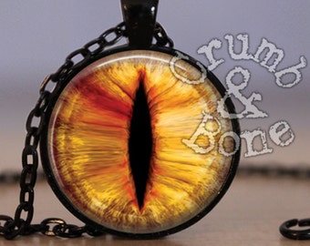 Amber Snake Eye Pendant Necklace: Dragons Eye Jewelry for Halloween and Cosplay