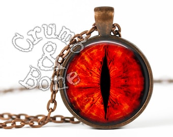 Dark Red Cats Eye Necklace: Halloween Cosplay Taxidermy Eyeball Jewelry