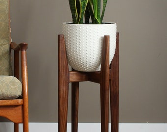 Tall 30 inch Indoor Plant stand MCM hand made in Canada solid hardwood pot not included.