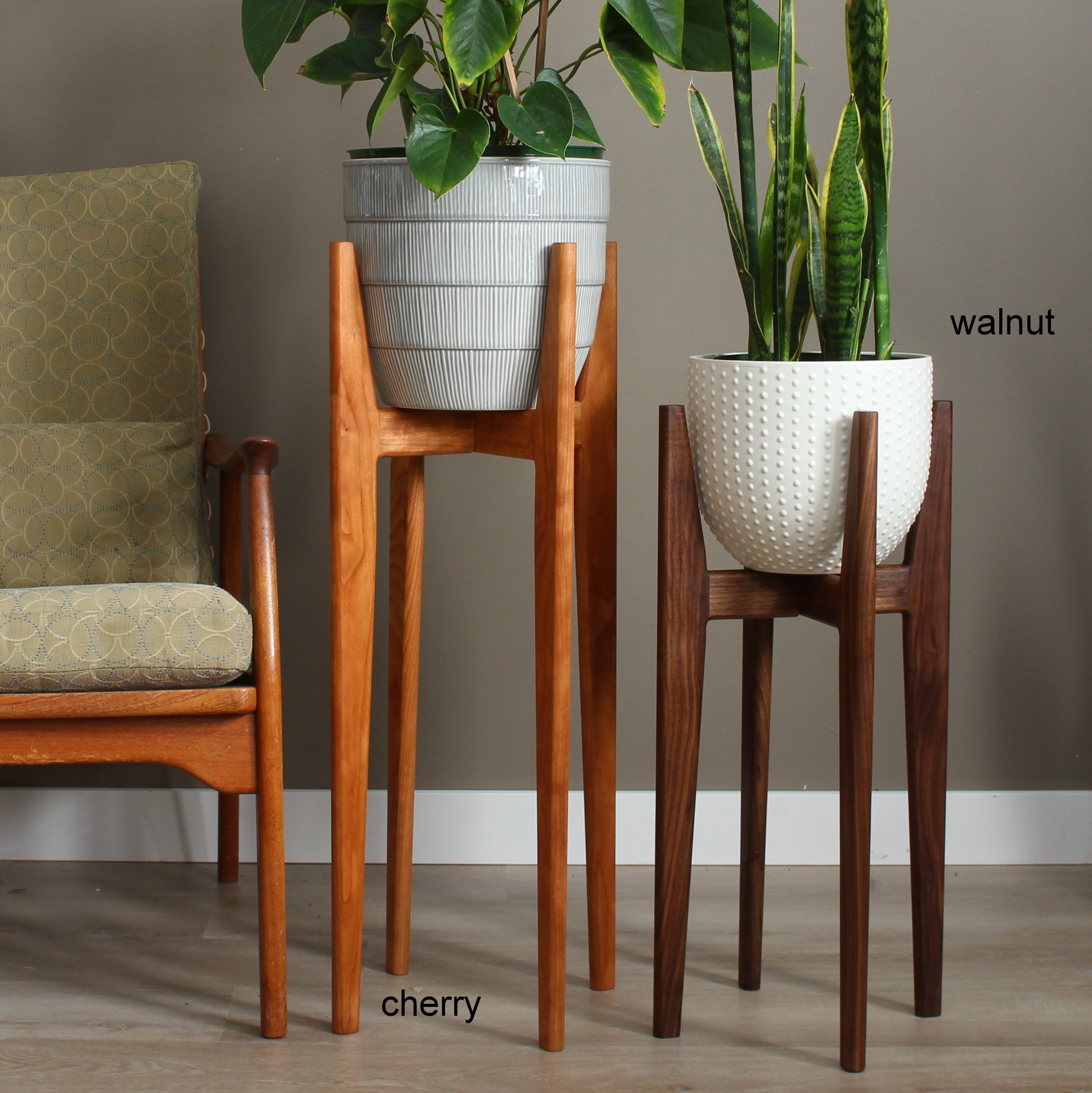 2 Pack Small Round Side End Table Tall Plant Stand Indoor Wood Flower Pot  Holder