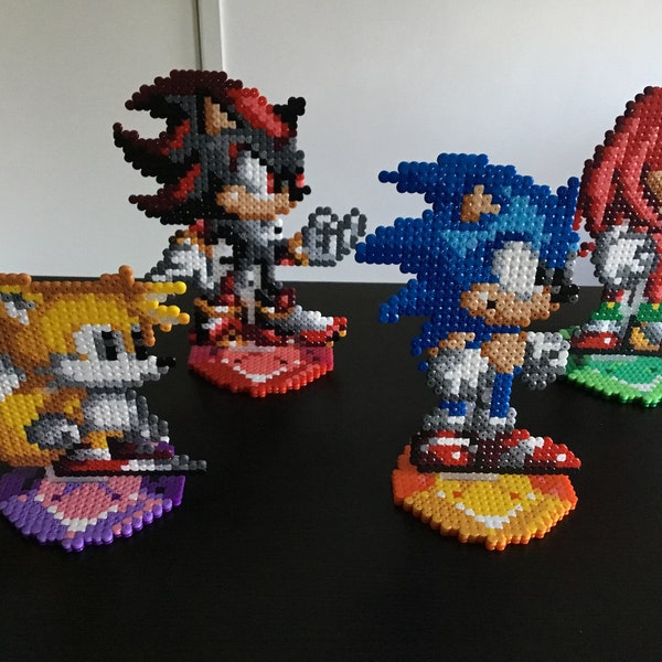 LAST STANDS GAUCHE ! - Hama Bead Pixel Art Sonic the Hedgehog, Tails the Fox, Knuckles the Echidna and Shadow the Hedgehog inspiré des stands