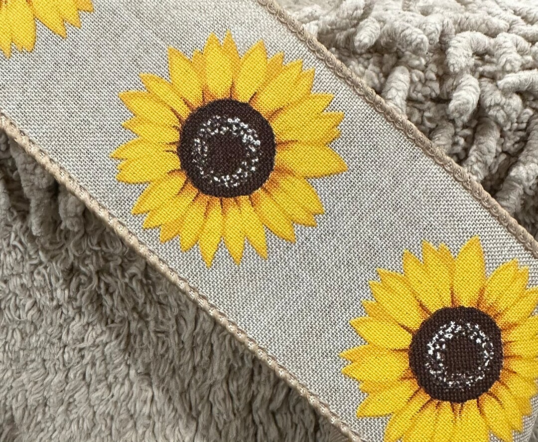 sunflower ribbon品 Amazon.com: Sunflowers with Polka Dots Wired Edge Ribbon, 10