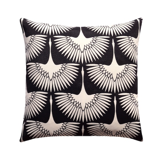 black and white outdoor pillow covers