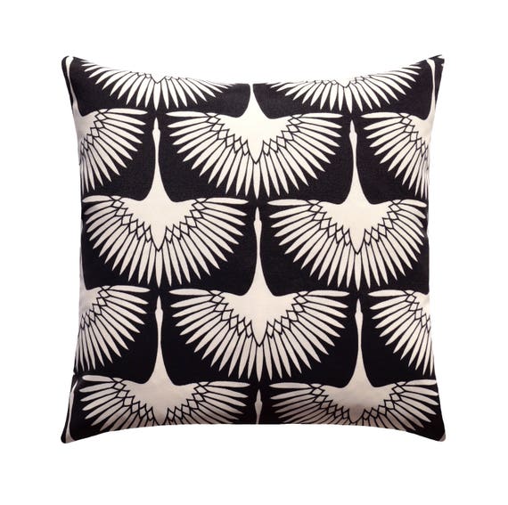 black and white outdoor pillow covers