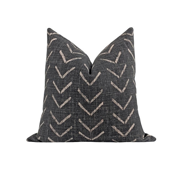 Washed Black Linen Blend Pillow Cover, Black Boho Accent Pillow, Arrow Head Cushion Cover, 18 20 22 24 26 Nomadic Print Pillow Cover