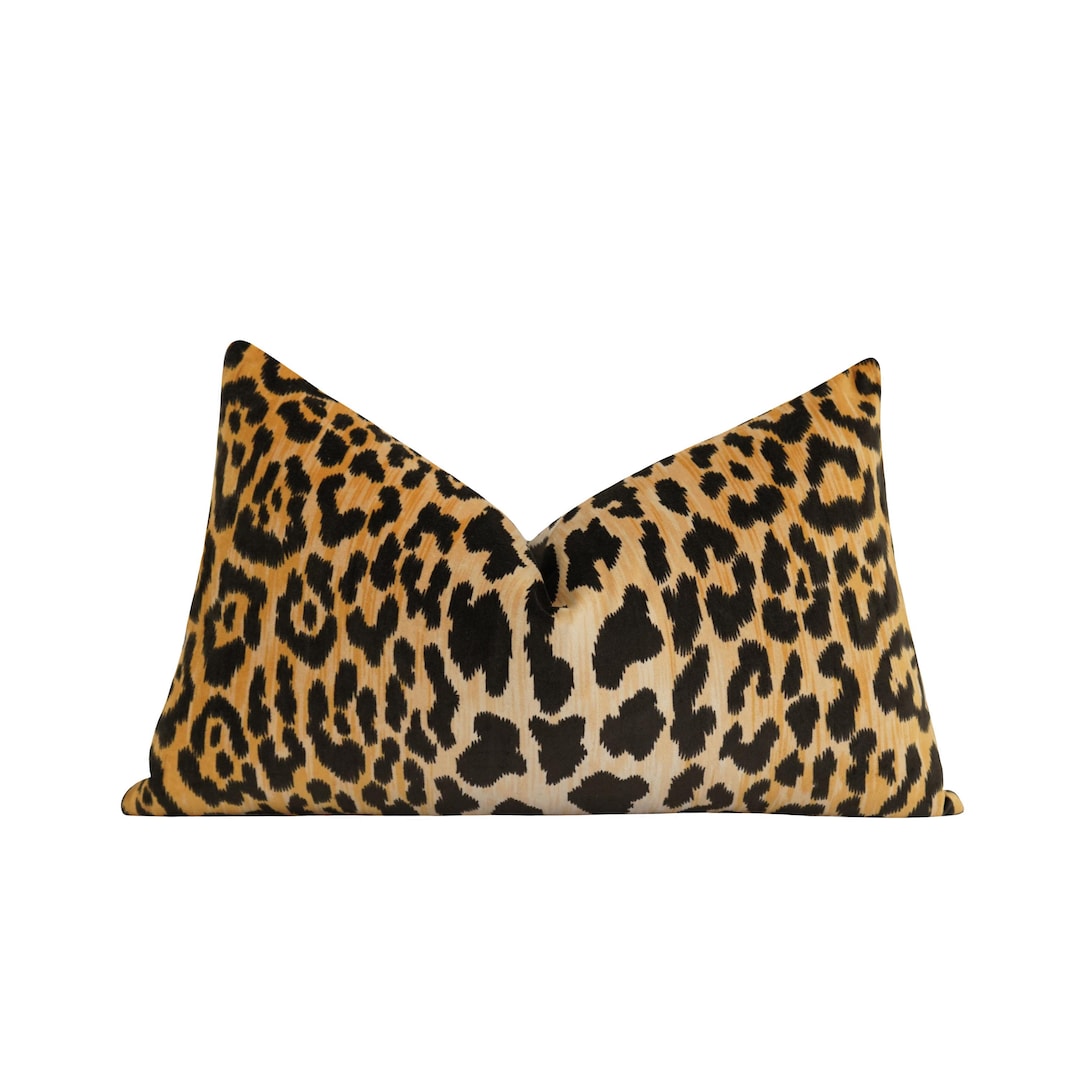 Lumbar Cheetah Velvet Pillow Cover, 12x20 Animal Print Throw Pillow, 12x18 Decorative Pillows, Leopard Cheetah Velvet Throw Pillow Cover - 14x20 hidden zipper