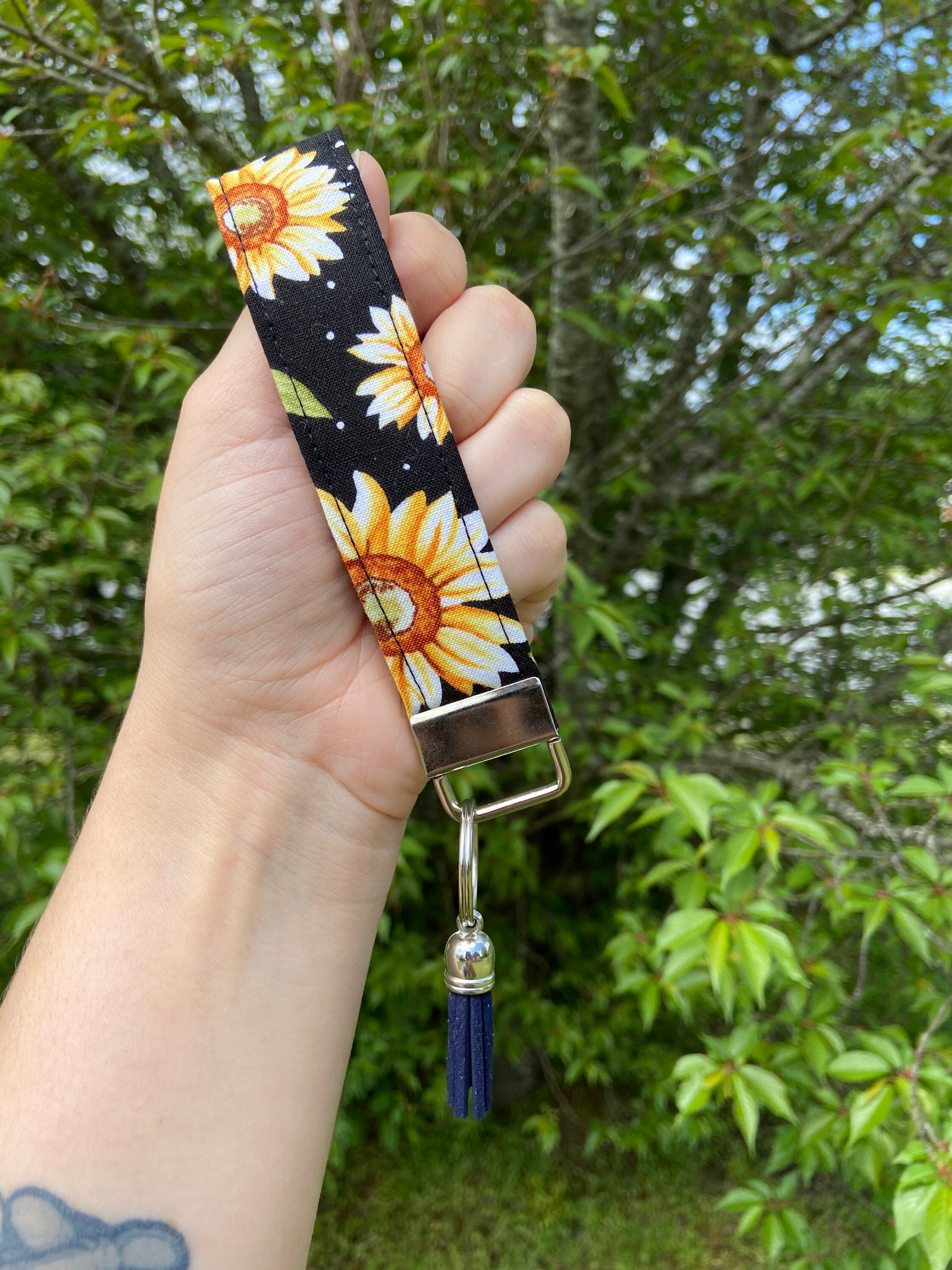 Sunflower Key Fob Wristlet Keychain for Keys Sunflower Etsy UK