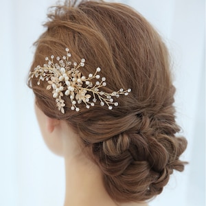 Gold Hair Comb, Floral Wedding Hair Comb, Crystal Bridal Hair Comb, Pearl Hair Comb, Crystal Hair Clip, Hair Comb for Wedding HMH02361