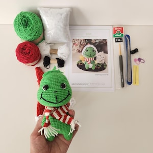 Christmas Crochet Kit, Christmas Gift, Crochet Kit Green Villain, Gift for Crocheter, Amigurumi Kit