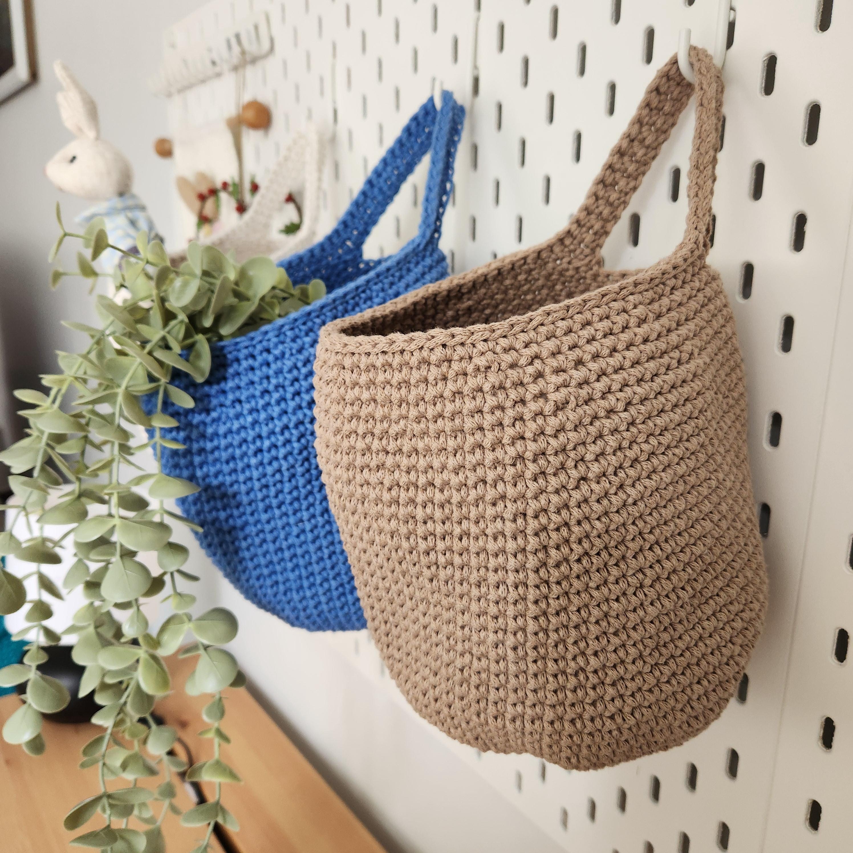 Easy Crochet Storage Hanging Basket Pattern: For Bathroom