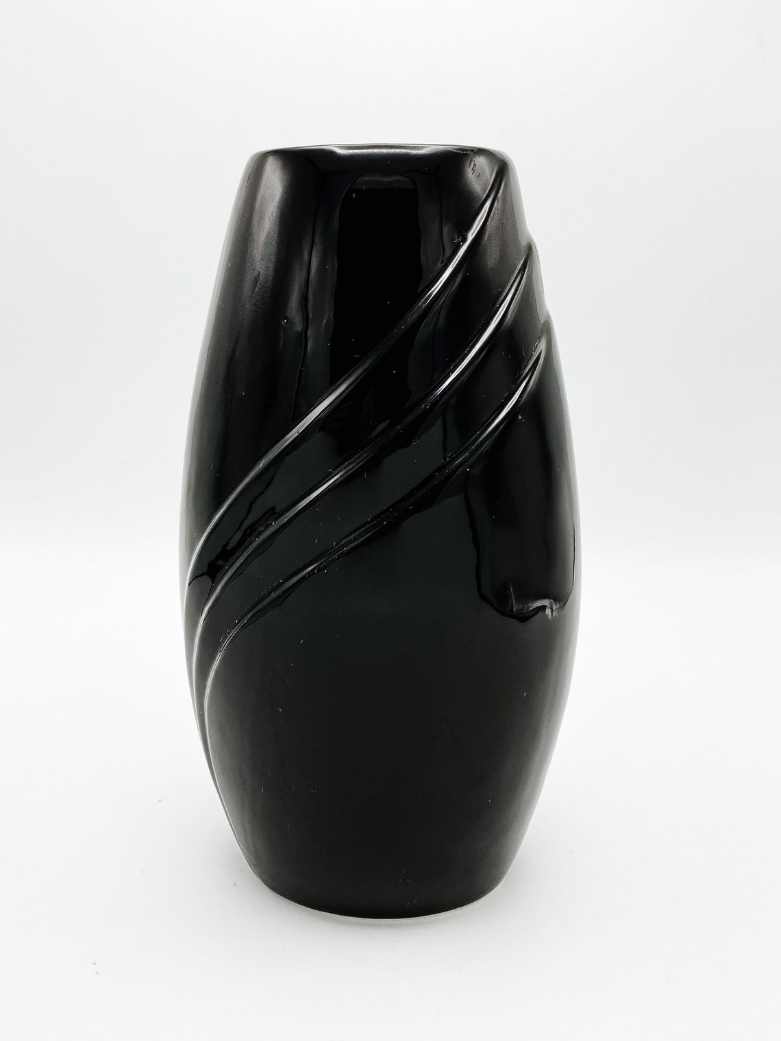 Vintage Ceramic Glossy Black Ribbed Vase 80s Vase Black Etsy