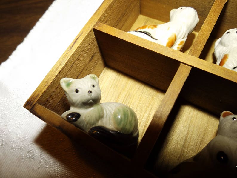 English Pottery Antique Creamware Pottery Cat Figurines Cat Figurines 3 glaze Pottery Unique Pottery Bisque Pottery