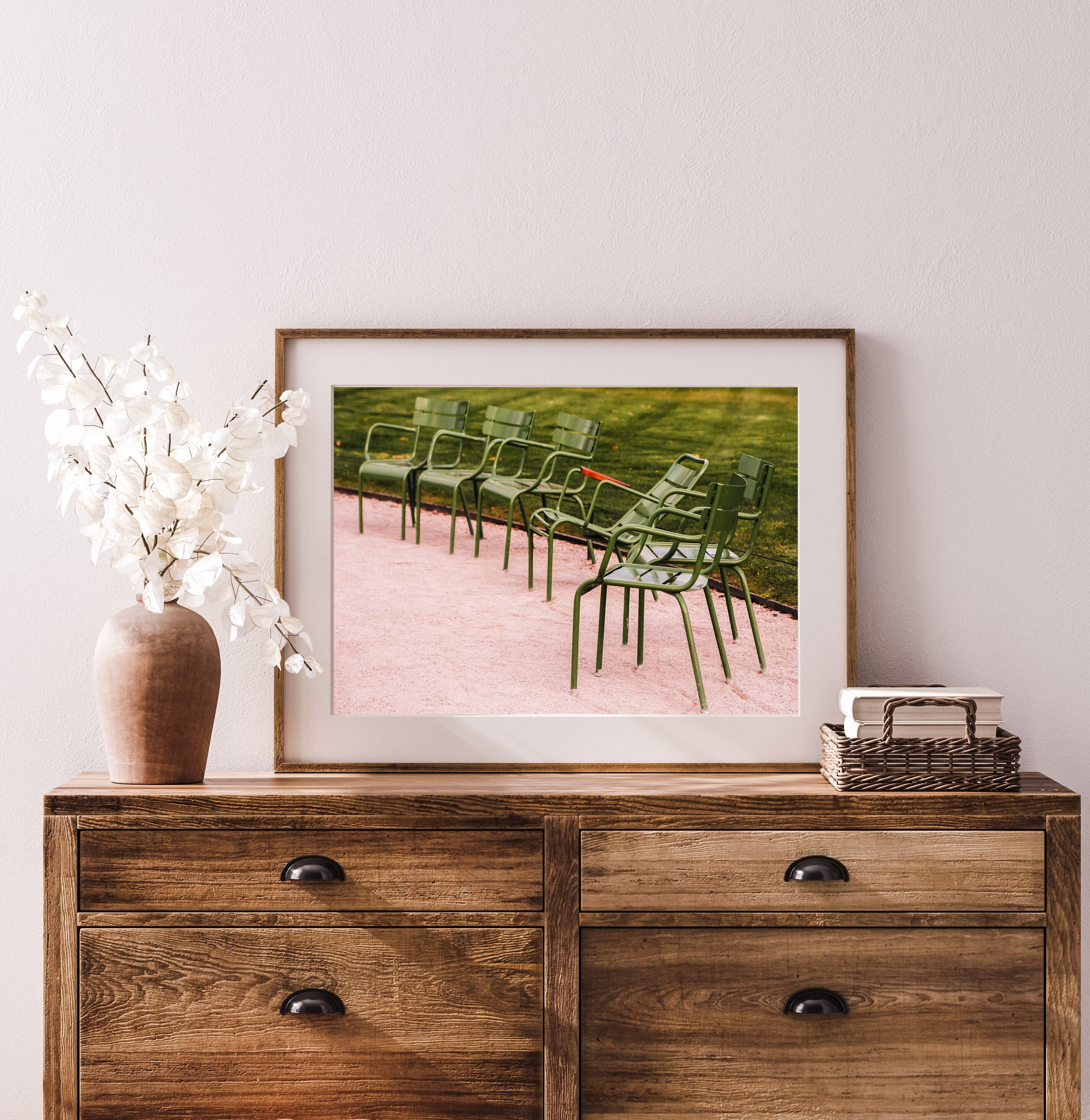 Impression Photo ou Toile de Chaises Vertes Du Jardin Des Tuileries à Paris