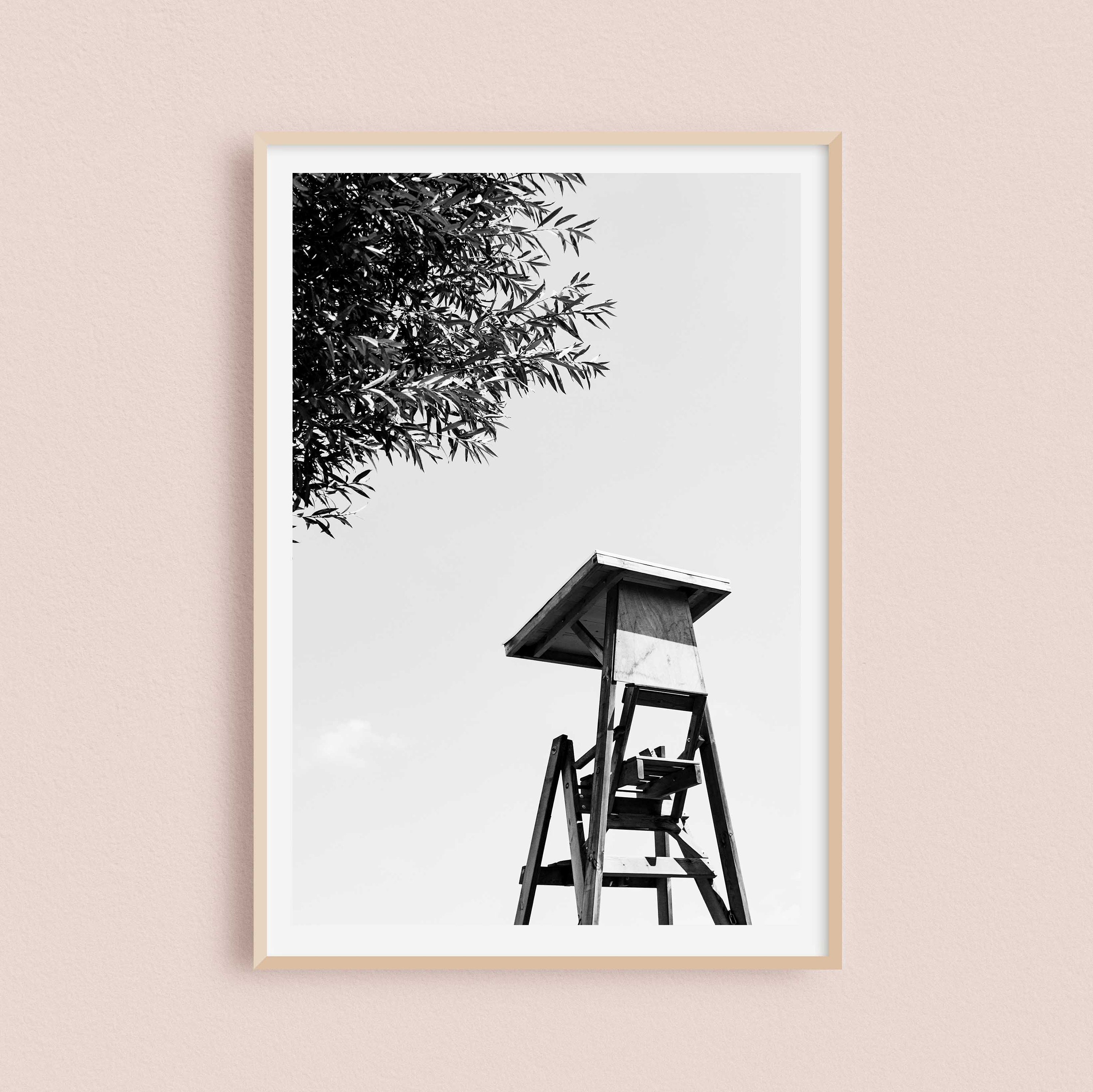 Impression Photo et Toile d'une Tour de Sauvetage sur La Plage Dans Le Sud France