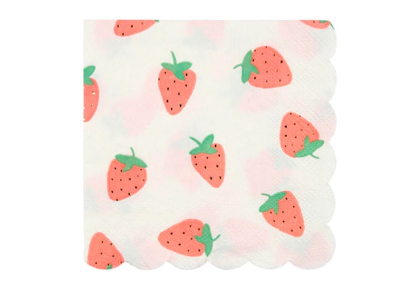Set of 16 Paper Party Tableware Strawberry Napkins