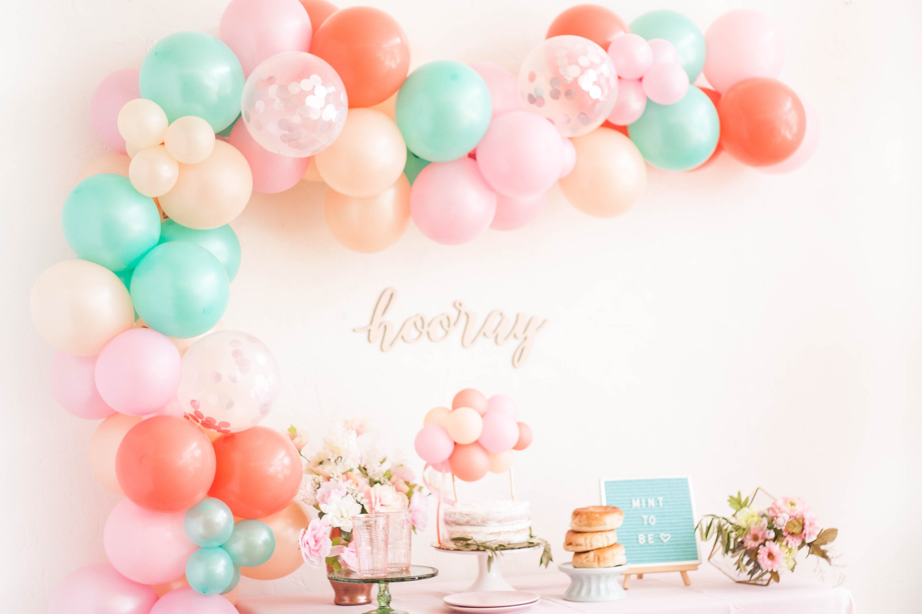 How Long Do Balloon Garlands Last