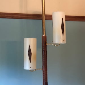 Mid Century Modern Tension Pole Lamp, Vintage Tension Pole Lamp, Atomic Lamp, Retro Mid Century Modern Pole Lamp, 1960's.