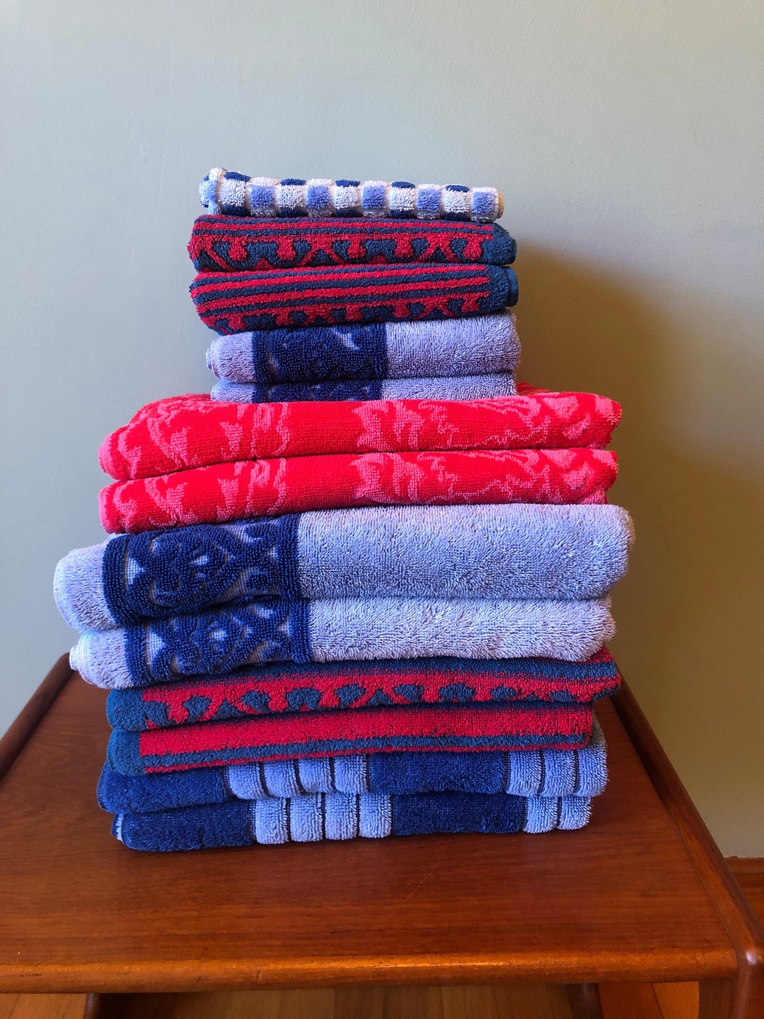 Vintage Bath Towels Mid Century Bath Towels 8 Bath Towels 5 Etsy