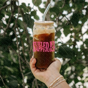 Fueled by Happy Juice™, Iced Coffee Cup, Custom Can Glass with Bamboo Lid and Straw, Mothers Day Gift 16oz tumbler 100067 画像 4