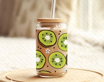 Vaso de vidrio de 16 oz n.º 100114 Kiwi Krazy con tapa de bambú a prueba de derrames, pajita de vidrio, lata de cerveza de vidrio, café helado, batido