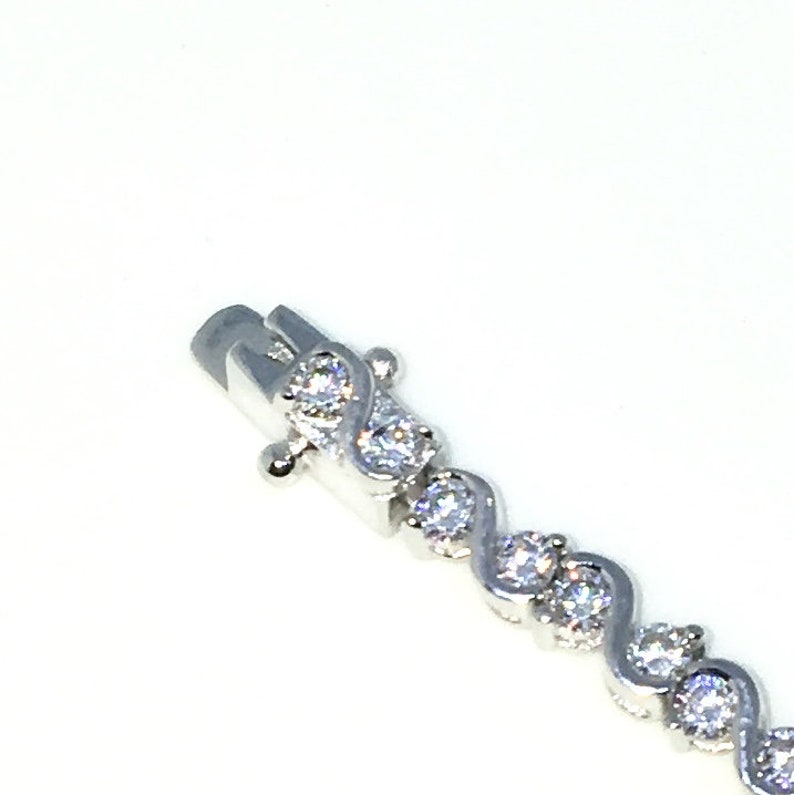 New White Gold Layered 925 Solid Sterling Silver 7 inch S design Round White CZ Tennis Bracelet with Box Clasp
